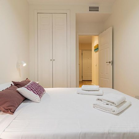 Allo Apartments Santo Domingo 2 Habitaciones - Parking Jerez de la Frontera Dış mekan fotoğraf